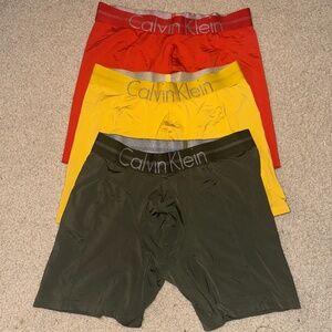 Calvin Klein Boxer Briefs – Lot of 3 – Size Medium